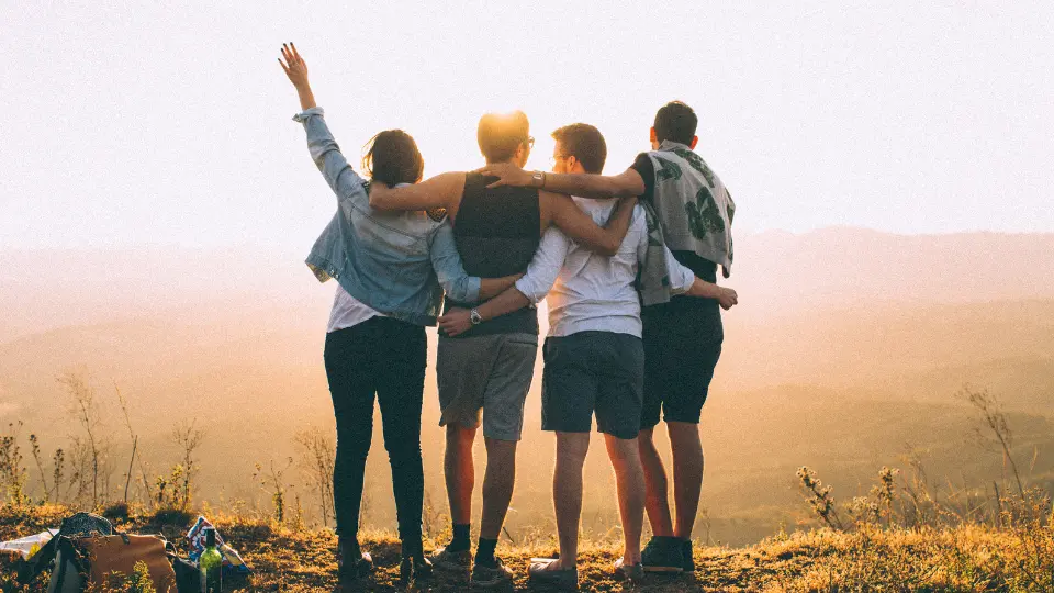 Adapting to New Work Environments: Tips for International Interns