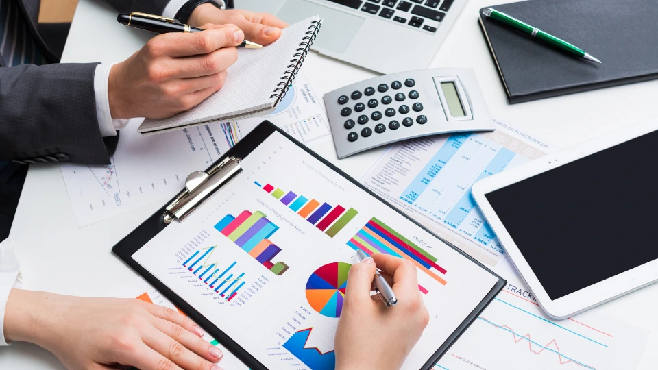 economics accounting finance